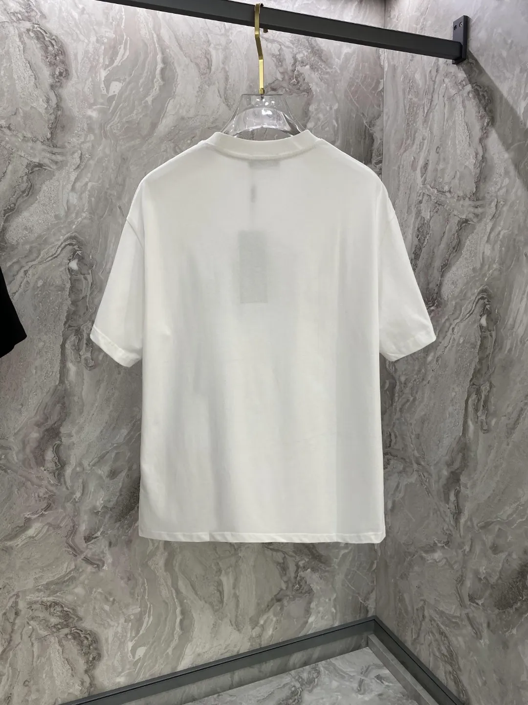 ！DG # T （ ） 100%-32 ， ， ， ， ， ， ， ， 。 ， ， ， ， ， ！ ， ！ ：White Black Sizes：S M L XL 2XL